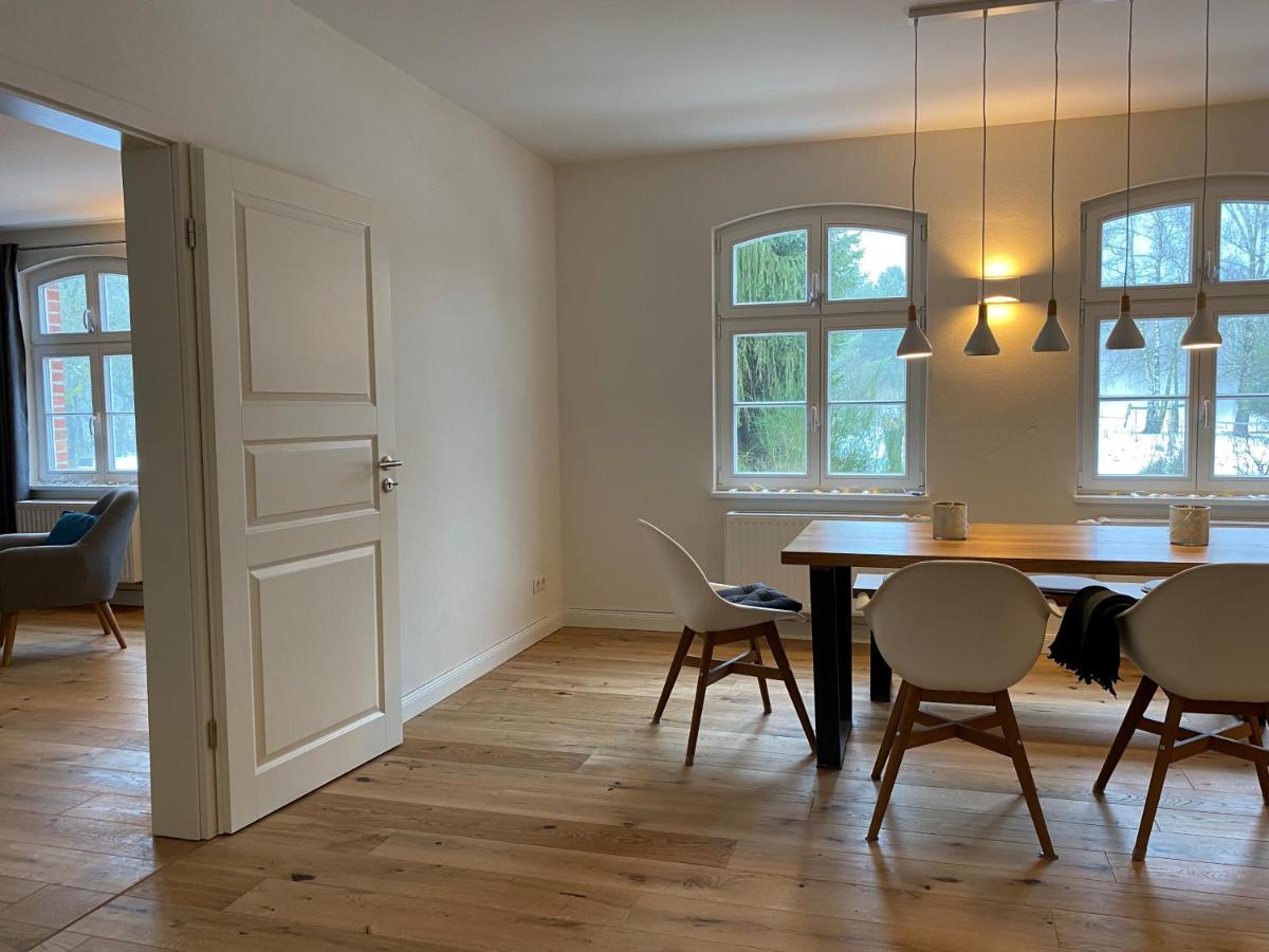 Forsthaus Zartwitzer Huette Apartment Rechlin Exterior photo